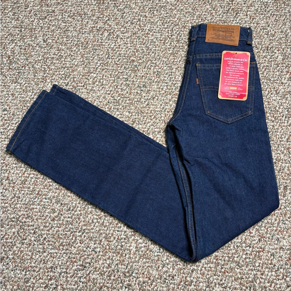 NWT Levi’s Strauss & Co women’s classic straight leg navy blue jeans 27x34